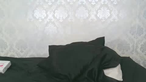 Angel Lein online show from 02/21/25, 10:15