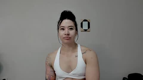 Angel online show from 10/17/25, 01:35