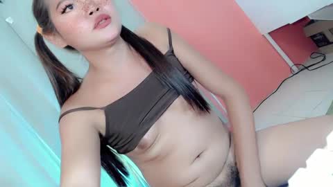 Snapshot of angel_mylove chatting on 02/07/25, 04:37 angel_mylove online show from 02/07/25, 04:37
