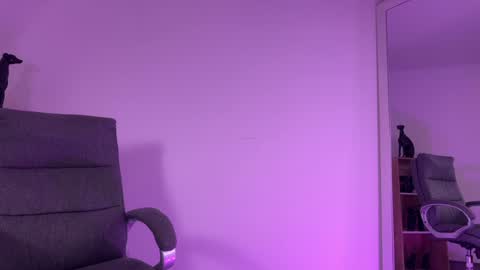 Angela Bonetti online show from 02/03/25, 08:24