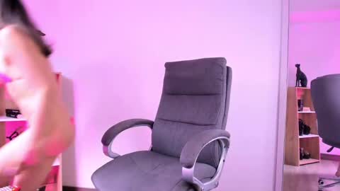 Angela Bonetti online show from 10/09/25, 08:18