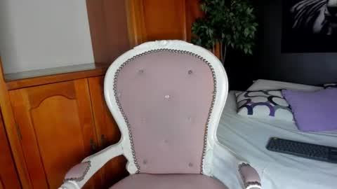 angela_boobies online show from 10/28/25, 07:38