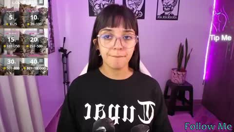 Angela online show from 02/25/25, 12:36