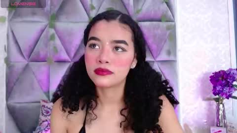 Snapshot of angela_lovee1 chatting on 12/11/24, 12:34 Angela online show from 12/11/24, 12:34