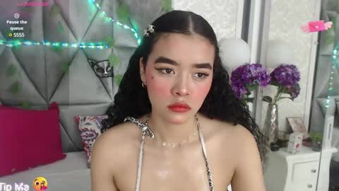 Snapshot of angela_lovee1 chatting on 01/09/25, 12:52 Angela online show from 01/09/25, 12:52