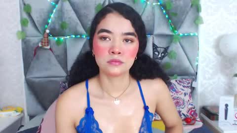 Snapshot of angela_lovee1 chatting on 01/27/25, 12:48 Angela online show from 01/27/25, 12:48