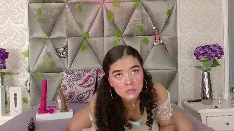 Snapshot of angela_lovee1 chatting on 02/15/25, 12:01 Angela online show from 02/15/25, 12:01