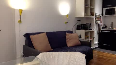 Snapshot of angeladarkk chatting on 01/22/25, 11:53 Angela online show from 01/22/25, 11:53