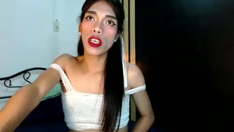 Snapshot of angelamonroe chatting on 12/05/24, 03:06 SENORITA online show from 12/05/24, 03:06