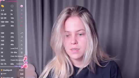 Darsi Anty online show from 10/13/25, 03:34