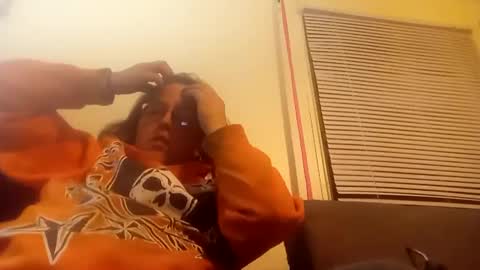 Snapshot of angelbug8820 chatting on 12/05/24, 09:50 Angelbu online show from 12/05/24, 09:50