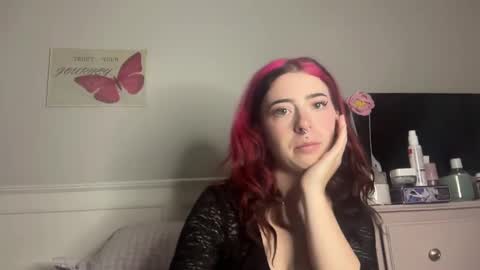 Snapshot of angelcak3s chatting on 02/01/25, 03:39 venellope888 online show from 02/01/25, 03:39
