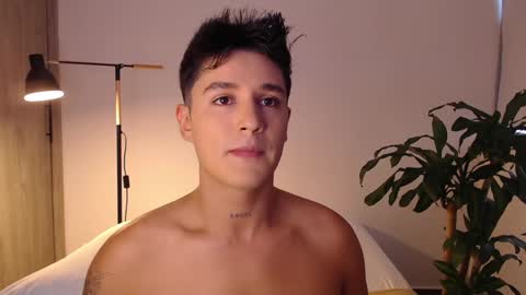 Angel online show from 12/03/24, 09:34