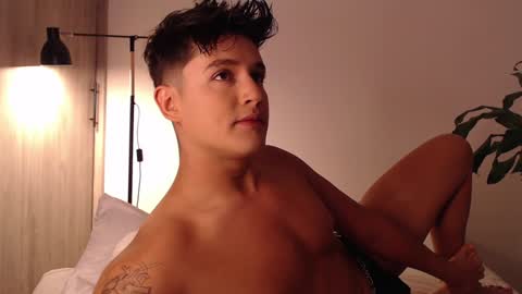 Angel online show from 12/09/24, 01:51