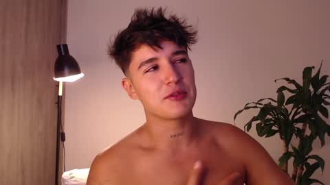 Angel online show from 12/20/24, 10:22