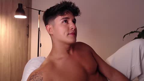 Angel online show from 12/21/24, 10:51