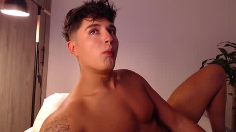 Angel online show from 01/15/25, 12:41