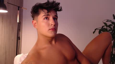 Angel online show from 01/16/25, 07:52