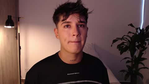 Angel online show from 01/17/25, 06:02