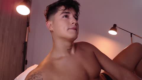 Angel online show from 02/05/25, 08:25