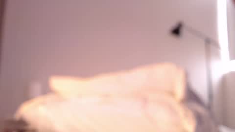 Angel online show from 09/25/25, 08:56