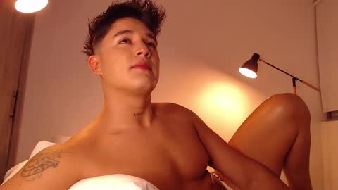 Angel online show from 09/30/25, 12:48