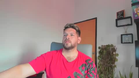 angel online show from 10/08/25, 02:47