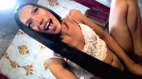 Snapshot of angeldark_satisfactionxxx chatting on 01/08/25, 05:16 ANGELDARK online show from 01/08/25, 05:16