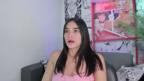 Snapshot of angeli_rivera chatting on 02/19/25, 01:50 Angeli online show from 02/19/25, 01:50