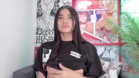 Snapshot of angeli_rivera chatting on 02/23/25, 11:11 Angeli online show from 02/23/25, 11:11