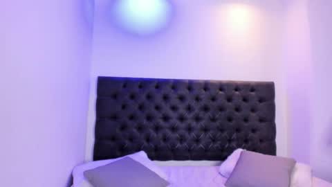 Snapshot of angeli_rivera chatting on 09/24/25, 10:51 Angeli online show from 09/24/25, 10:51