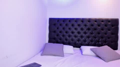 Snapshot of angeli_rivera chatting on 09/30/25, 11:04 Angeli online show from 09/30/25, 11:04