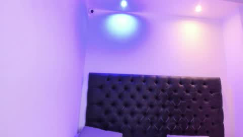 Snapshot of angeli_rivera chatting on 11/10/25, 10:58 Angeli online show from 11/10/25, 10:58