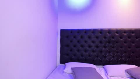 Snapshot of angeli_rivera chatting on 11/13/25, 10:58 Angeli online show from 11/13/25, 10:58