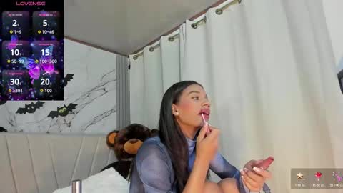 Snapshot of angeli_sexi chatting on 10/27/25, 12:04 Carolina online show from 10/27/25, 12:04