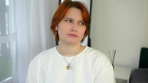 Viola online show from 10/27/25, 08:18