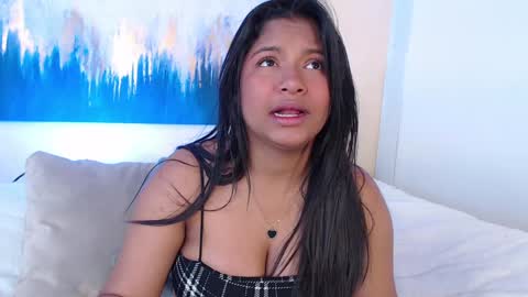 Snapshot of angelica_bss chatting on 12/11/24, 12:12 Angelica bss online show from 12/11/24, 12:12