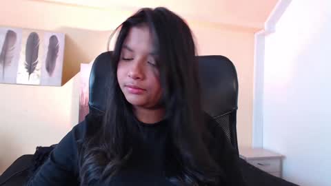 Snapshot of angelica_bss chatting on 01/15/25, 02:13 Angelica bss online show from 01/15/25, 02:13