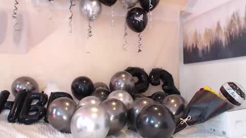 Snapshot of angelica_bss chatting on 03/12/25, 03:07 Angelica bss online show from 03/12/25, 03:07