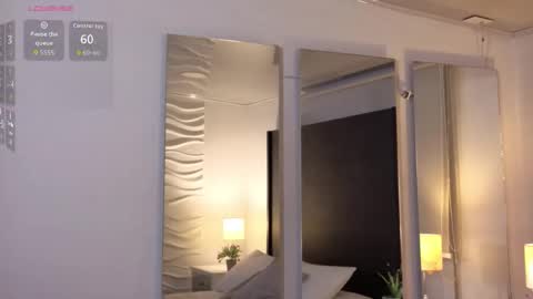 Snapshot of angelica_bss chatting on 09/11/25, 12:05 Angelica bss online show from 09/11/25, 12:05