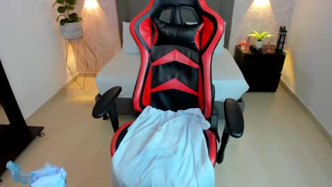 A N G E L I C A online show from 01/30/25, 03:08