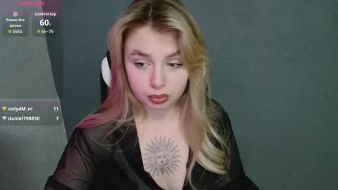 angelicablanch online show from 10/21/25, 08:53