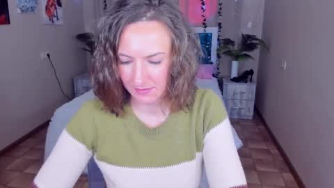 Snapshot of angelicacream chatting on 03/09/25, 10:19 AngelicaCream online show from 03/09/25, 10:19
