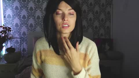 Snapshot of angelika_rouge chatting on 11/04/25, 01:32 Angelika Rouge online show from 11/04/25, 01:32