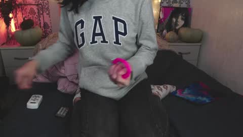 Snapshot of angelika_rouge chatting on 11/08/25, 05:23 Angelika Rouge online show from 11/08/25, 05:23