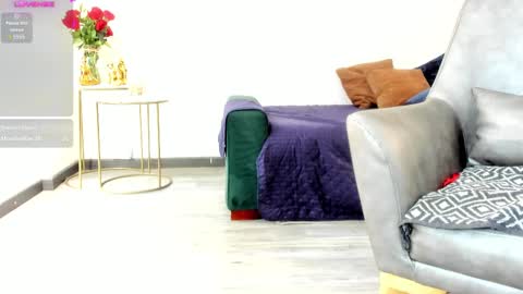 Snapshot of angelina_class_7 chatting on 02/20/25, 05:29 angelina_class_7 online show from 02/20/25, 05:29