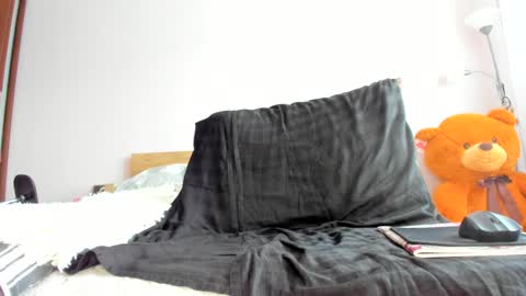 Snapshot of angelinacht chatting on 01/16/25, 08:33 Angelina online show from 01/16/25, 08:33