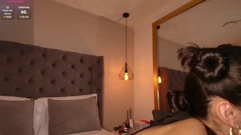 Snapshot of angelinarosss_ chatting on 01/09/25, 10:31   online show from 01/09/25, 10:31