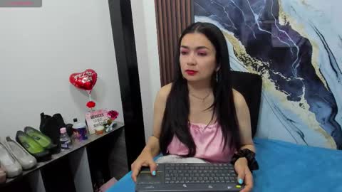 angeline online show from 11/15/25, 09:06