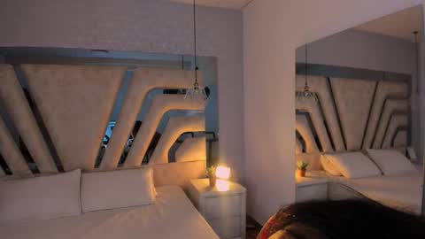 Angeline Heet online show from 11/05/25, 03:28